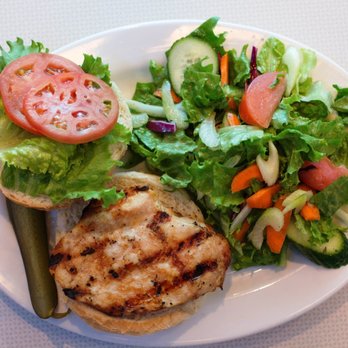 Fil's Diner - Diners Near Me - Ottawa, Ontario