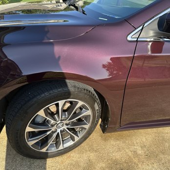 Wiehl Auto Detailing - Left side Toyota Avalon clean & waxed - Auto Detailing Near Me Wiehl Auto Detailing - Left side Toyota Avalon clean & waxed - Auto Detailing Near Me