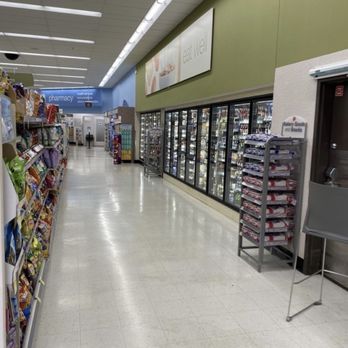 Walgreens - a grocery aisle with a variety of items - Cosmetics & Beauty Supply Near Me - Louisville, Kentucky Walgreens - a grocery aisle with a variety of items - Cosmetics & Beauty Supply Near Me - Louisville, Kentucky