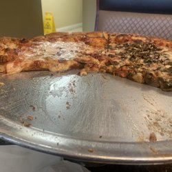 Roma Pizzeria - This ain't no Sicilian pie