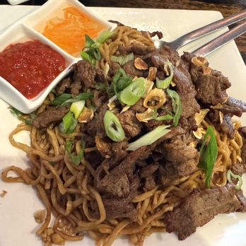 Le Soleil - Garlic Noodles - Vietnamese Near Me - San Francisco, California Le Soleil - Garlic Noodles - Vietnamese Near Me - San Francisco, California