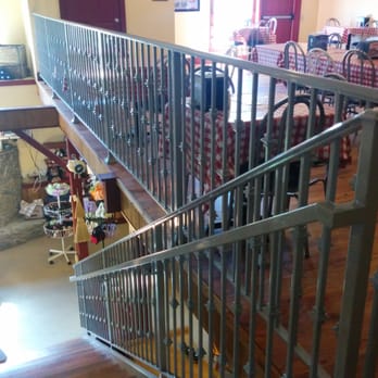 Chaney's Dairy Barn - Love the cute upstairs! - Ice Cream & Frozen Yogurt Near Me - Bowling Green, Kentucky