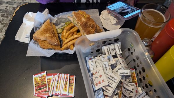 Cardinal Restaurant and Bar by null