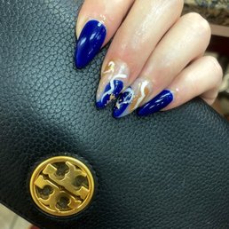 Newest set of nails with gold flakes