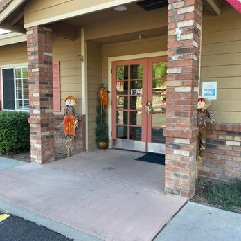 Whitestone Senior Living - Assisted Living Facilities Near Me - Mesa, Arizona