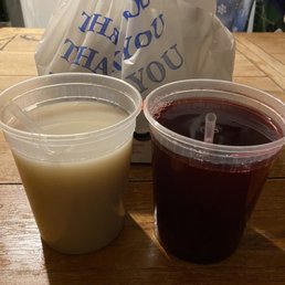 Agua de horchata y Agua de jamaica