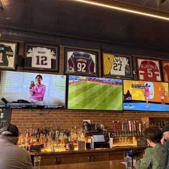 Brown Dog Pizza - Vibe...... - Pizza Near Me - Telluride, Colorado