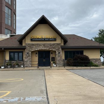 Stoney River - Steakhouses Near Me - Chesterfield, Missouri