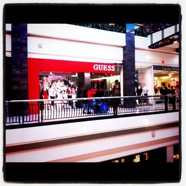 Guess Logo