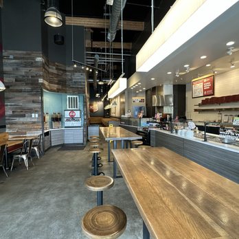MOD Pizza - store interior - Fast Food Near Me - Rolling Hills Estates, California MOD Pizza - store interior - Fast Food Near Me - Rolling Hills Estates, California