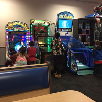 Chuck E. Cheese - Pizza Near Me - Fresno, California