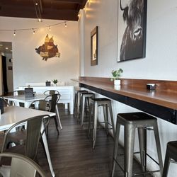 Rib Line BBQ & Grill LOVR - Switch and Rib Line's shared dining area