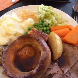 The Sportsman - Beef dinner with plenty of extra gravy..