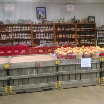 R & A Orchards - Bottled sauces and syrups along the wall. - Fruits & Veggies Near Me - Ellijay, Georgia