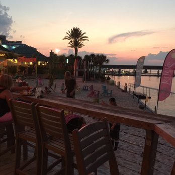 LuLu's Destin - Great environment for anyone ! - Seafood Near Me - Destin, Florida