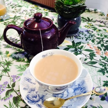 GARDENWORKS at Mandeville - Red rose tea - Cafes Near Me - Burnaby, British Columbia