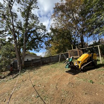 Mynatts Tree Care - Utilizing all the equipment - Tree Services Near Me Mynatts Tree Care - Utilizing all the equipment - Tree Services Near Me