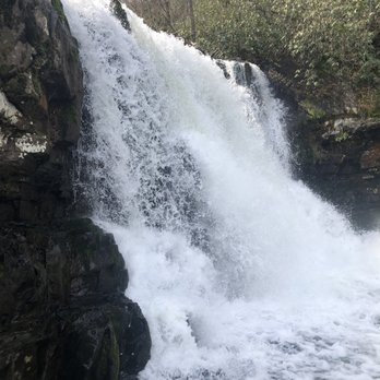 Abrams Falls - Abrams Falls - Hiking Near Me - Townsend, Tennessee