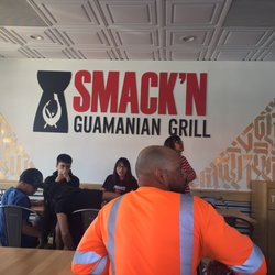 Smack'n Guamanian Grill - Interior