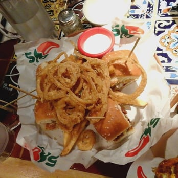 Chili's - Bars Near Me - Makati, NCR