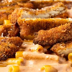 Scarpinato's - Cut ziti rosa with chicken cutlets