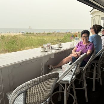 Fish House - Bars Near Me - Cape May, New Jersey Fish House - Bars Near Me - Cape May, New Jersey