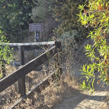 Chino hills Discovery Center - Hiking Near Me - Brea, California