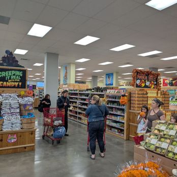 Trader Joe's - Inside Trader Joe's. - Grocery Near Me - West Hollywood, California