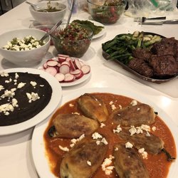 Arte Culinario by Mavi Graf - Dinner is served.
