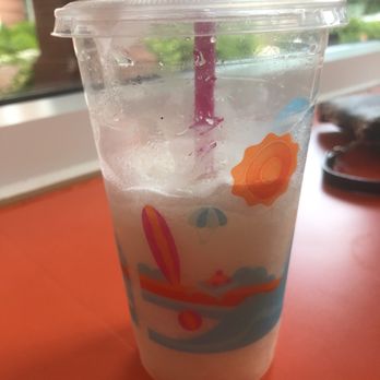 Dunkin' - Frozen lemonade - Donuts Near Me - Lynchburg, Virginia
