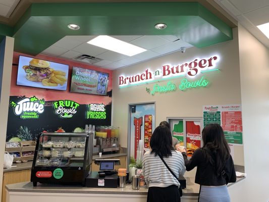 Brunch N Burger by null