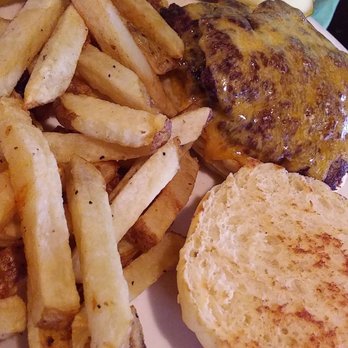 Megg's Cafe - Bakeries Near Me - Temple, Texas