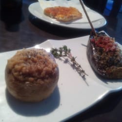 Casa el Pito 2 - Patata rellena de foie y berenjena rellena de espinaca y jamón