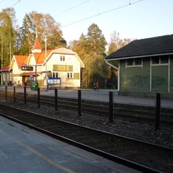 Kauniaisten asema