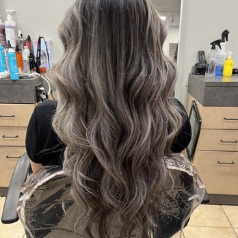 Maria's Hair Salon - Highlight Touch Up - Makeup Artists Near Me - Cicero, Illinois Maria's Hair Salon - Highlight Touch Up - Makeup Artists Near Me - Cicero, Illinois