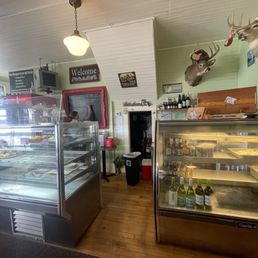Counter / old store front Counter / old store front