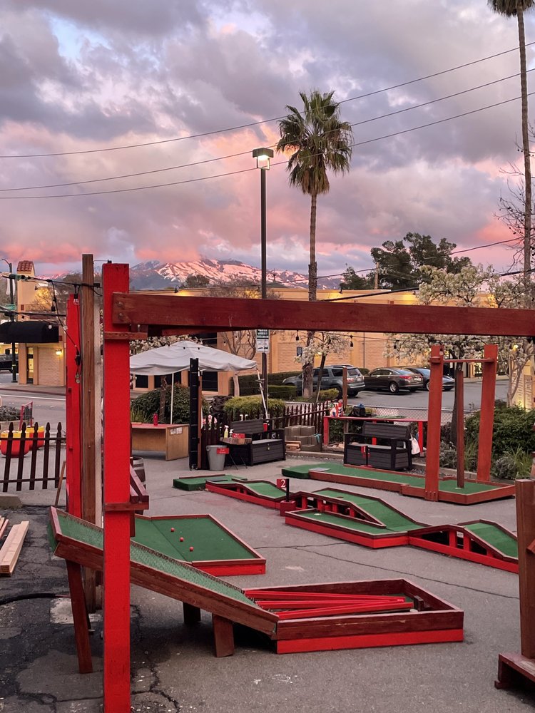 Social spots from Putter's Miniature Golf