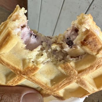 Lighthouse Ice Cream - Ice Cream & Frozen Yogurt Near Me - San Diego, California