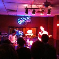 Cj's Public House