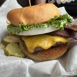 Flickabird's Resort - CA + Bacon/Cheese