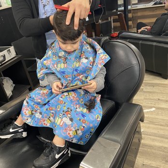 TaperZ Barbershop - Barbers Near Me - Colton, California TaperZ Barbershop - Barbers Near Me - Colton, California