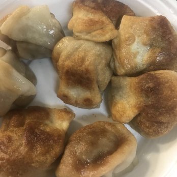 Chen's Garden - the meat inside the dumpling is soo juicy,lightly pan fried to just right。this is a must try at chen's garden - Chinese Near Me - Virginia Beach, Virginia Chen's Garden - the meat inside the dumpling is soo juicy,lightly pan fried to just right。this is a must try at chen's garden - Chinese Near Me - Virginia Beach, Virginia