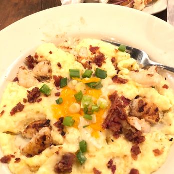 Founders Tavern & Grill - Comfort Food Near Me - Pasadena, Maryland