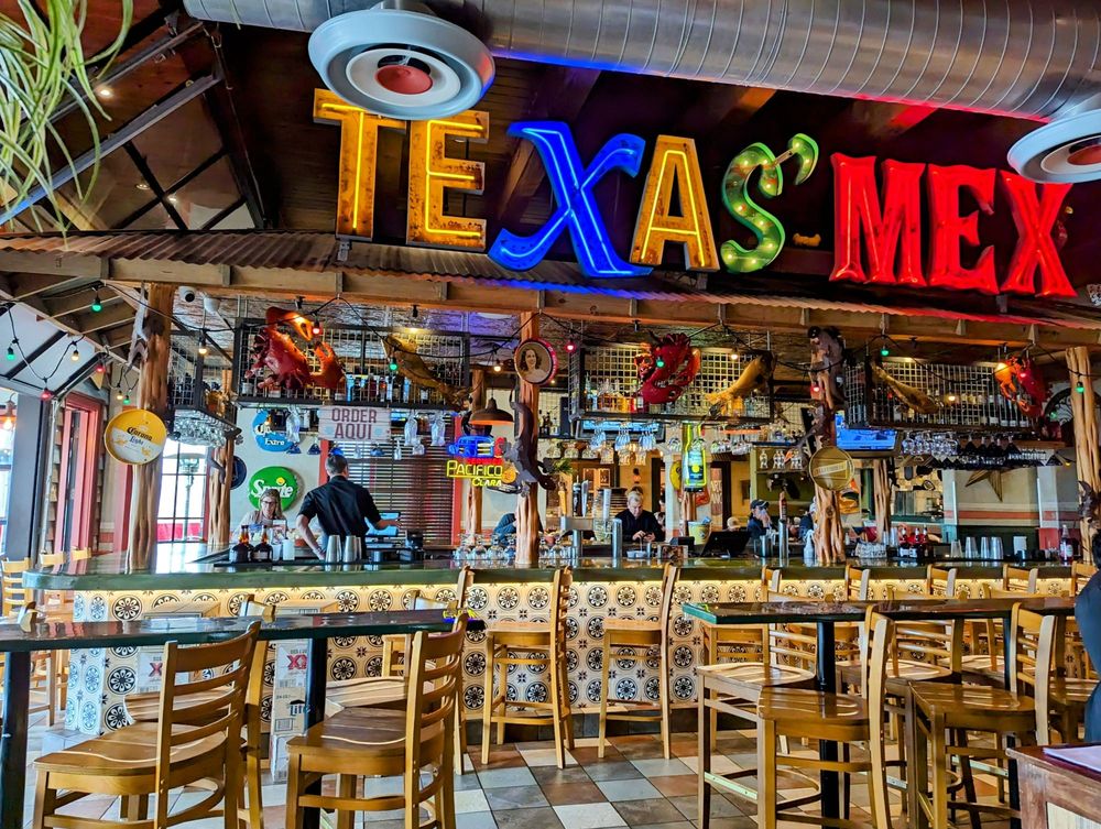 Lupe Tortilla Mexican Restaurant