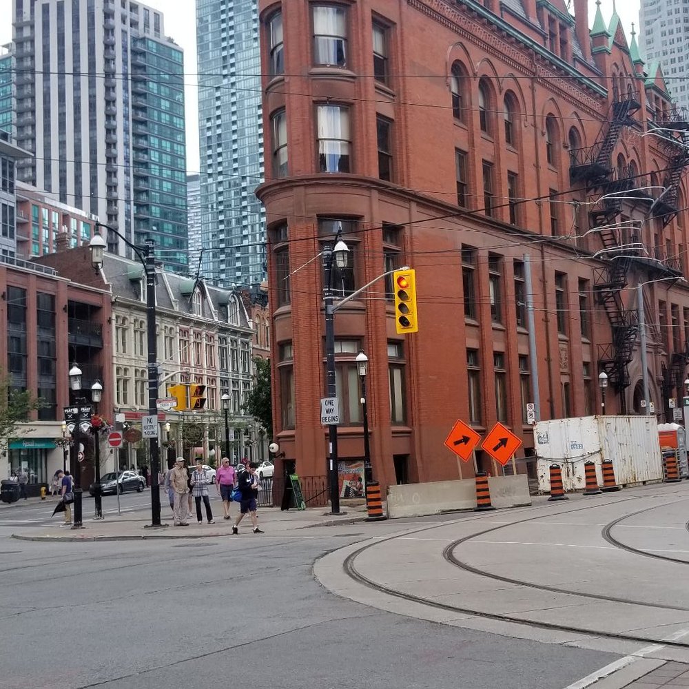City Sightseeing Toronto - By st. Lawrence Market - Tours Near Me - Toronto, Ontario