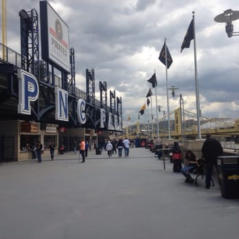PNC Park - Stadiums & Arenas Near Me - Pittsburgh, Pennsylvania