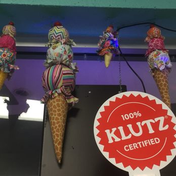 Small Town Creamery - Ice Cream & Frozen Yogurt Near Me - Holmes Beach, Florida
