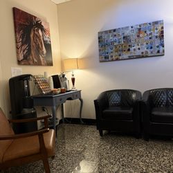 Lobby area (tea, coffee, water station)