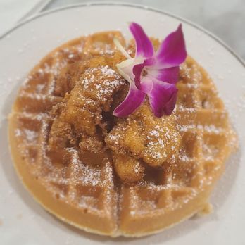Fiore - Chicken & waffle - Breakfast & Brunch Near Me - Miami, Florida