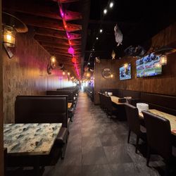 Hook & Reel Cajun Seafood & Bar - Inside looking out